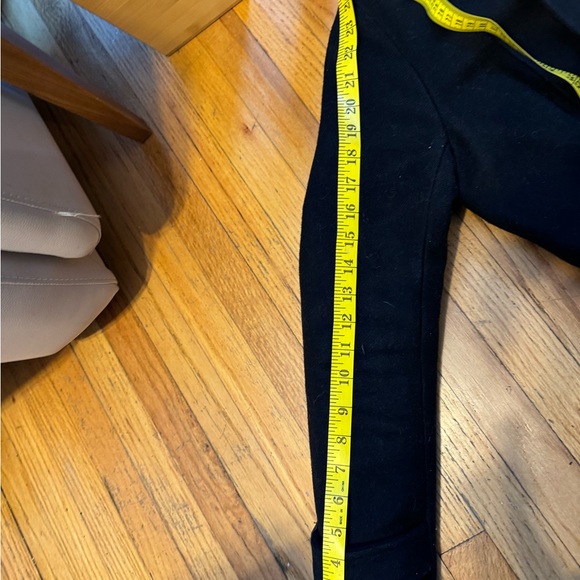 Mackage classic fine Italian wool and leather coat size Sin great condition - Picture 13 of 15